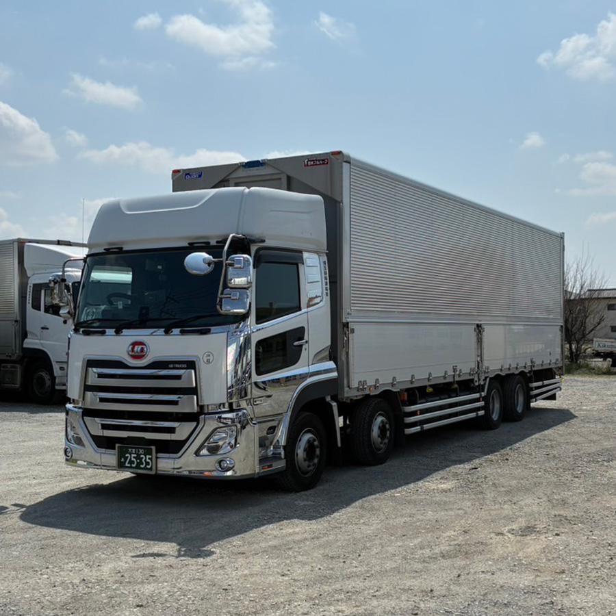 13.9t車 四軸低床エアサスウィング